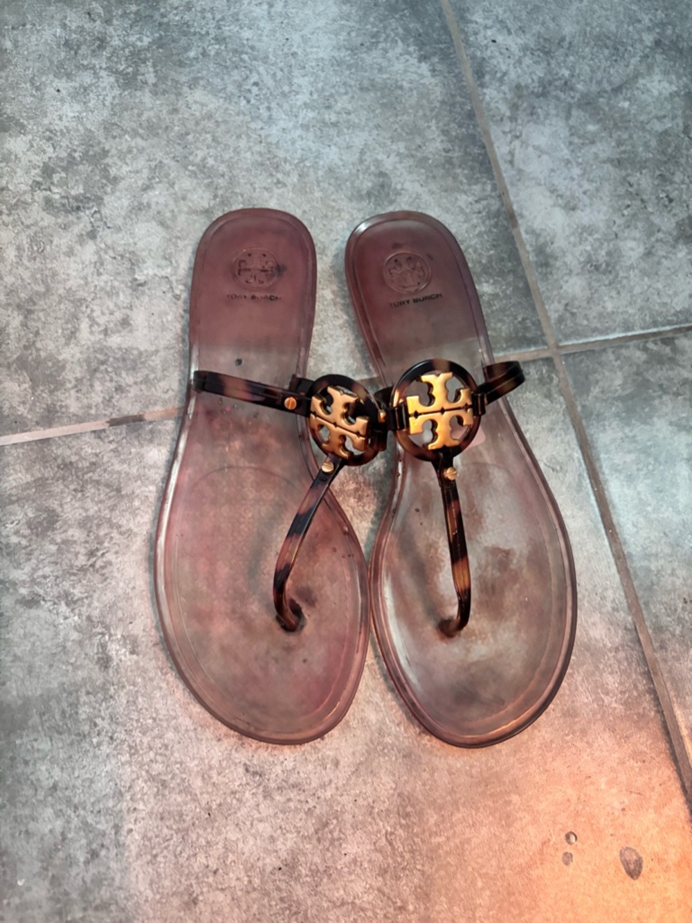 Tory Burch Tortoise Logo Jelly Thong Sandals - Brown/Gold Accents